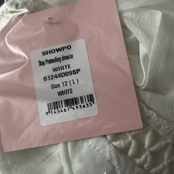 STOP PRETENDING DRESS IN WHITE - Picture 10 of 11